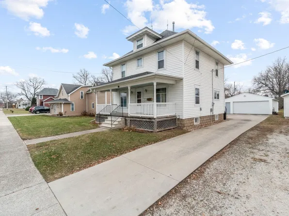 411 W 3rd St, Sumner, IA 50674