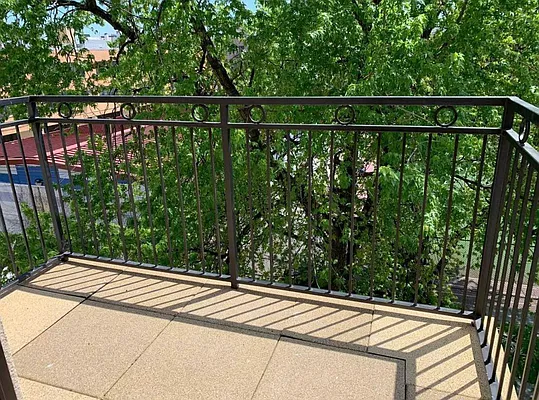 Rented by Premier Metro Realty Corp | media 19