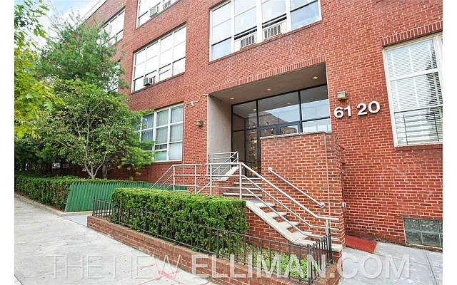 Rented by Wagner & Kelly Inc | media 1