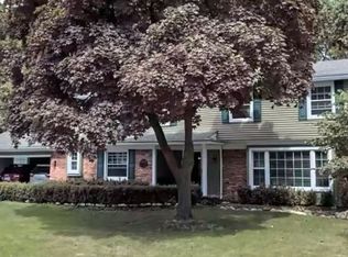 22940 Nottingham Dr, Beverly Hills, MI