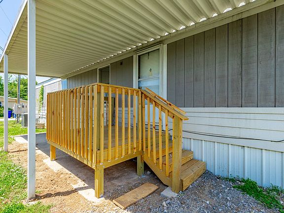 3rd image of 8783 Dayton Pike #27