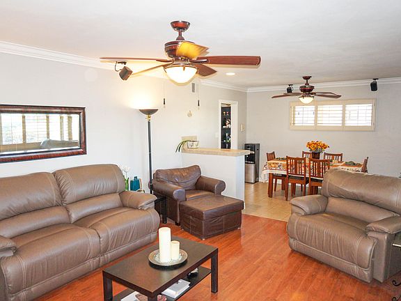 4th image of 2825 N 81st Way
