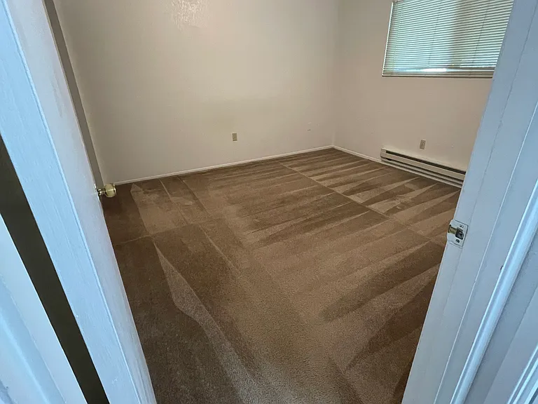 Pyramid Pointe Apartments — Photo 9