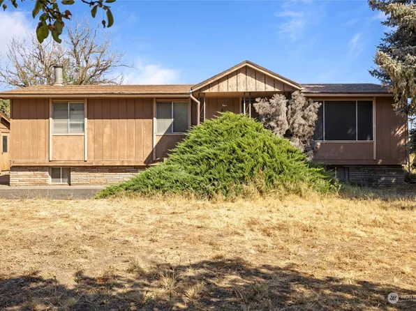 67 Newtown Place, Walla Walla, WA 99362