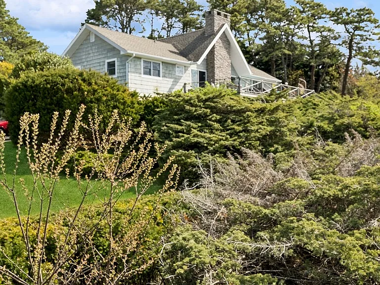 2 W Hillover Rd — Photo 30
