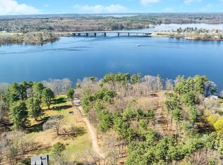 River Rd, Eliot, ME 03903