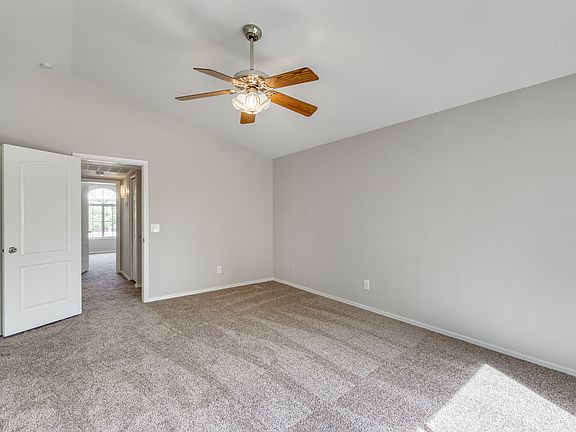 4th image of 6229 W Lone Cactus Dr