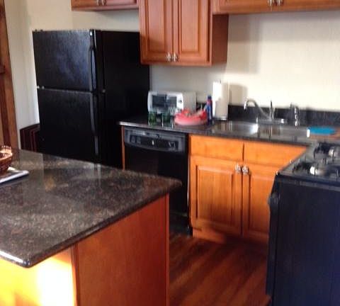 fully furnished kitchen
