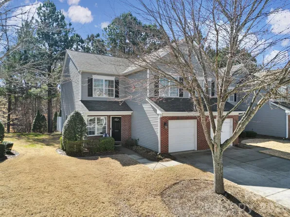 11931 Stratfield Place Cir, Pineville, NC 28134