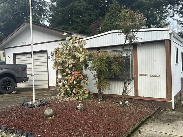 835 Vista Ct, Reedsport, OR 97467