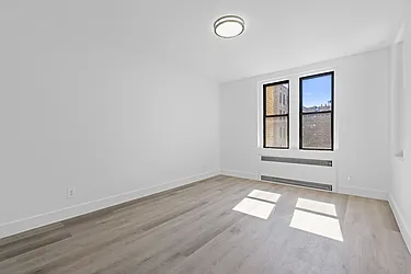 Rented by Thomas Lipovetsky, LREB