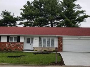 112 James Dr, Macomb, IL 61455