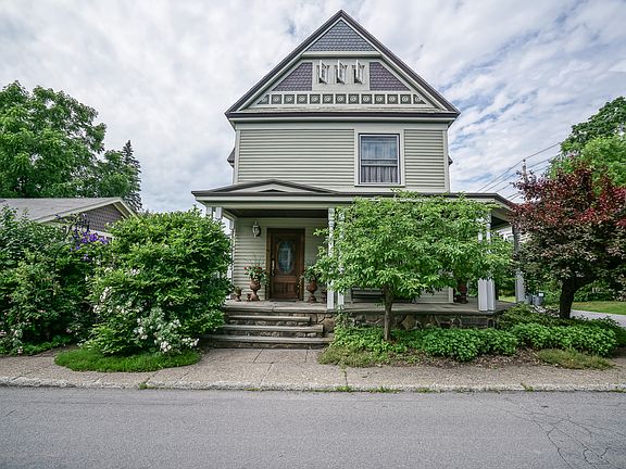 2nd image of 38 Burlington Ave