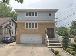 300 E Columbia Ave #3, Palisades Park, NJ 07650