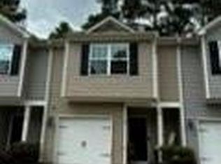 107 Highwood Ln, East Pt, GA 30344