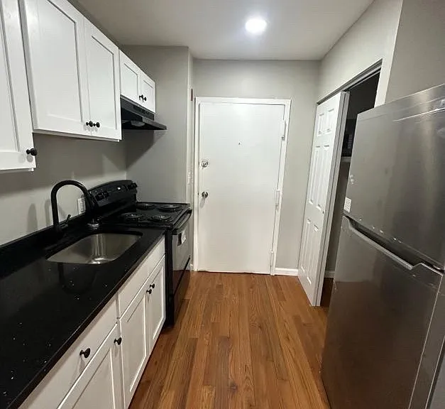 402 Olive St #C13 — Photo 1