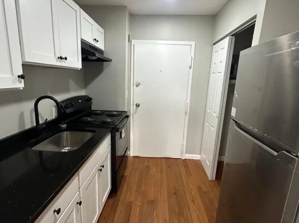 402 Olive St #C13, Bridgeport, CT 06604