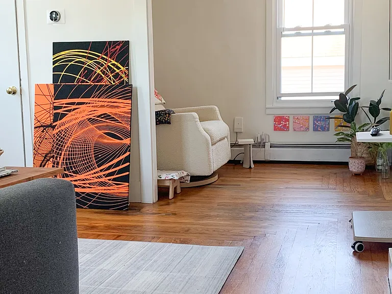 Living room & little office or reading nook