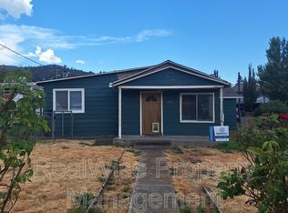 280 A St, Ashland, OR 97520