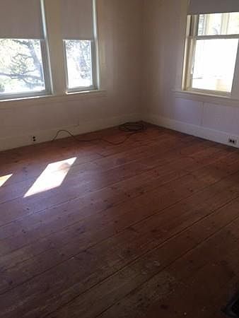 2nd image of 21 Hillcrest Ave