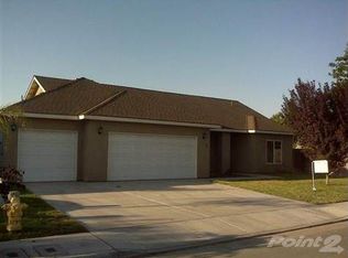 1836 W Putnam Ave, Porterville, CA 93257