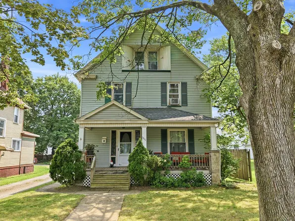 1311 Robbins Ave, Niles, OH 44446