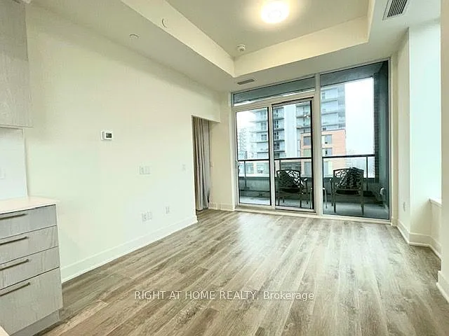 185 Deerfield Rd #404 — Photo 30