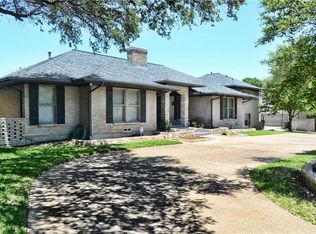 1833 Eastern Hills Dr, Garland, TX 75043