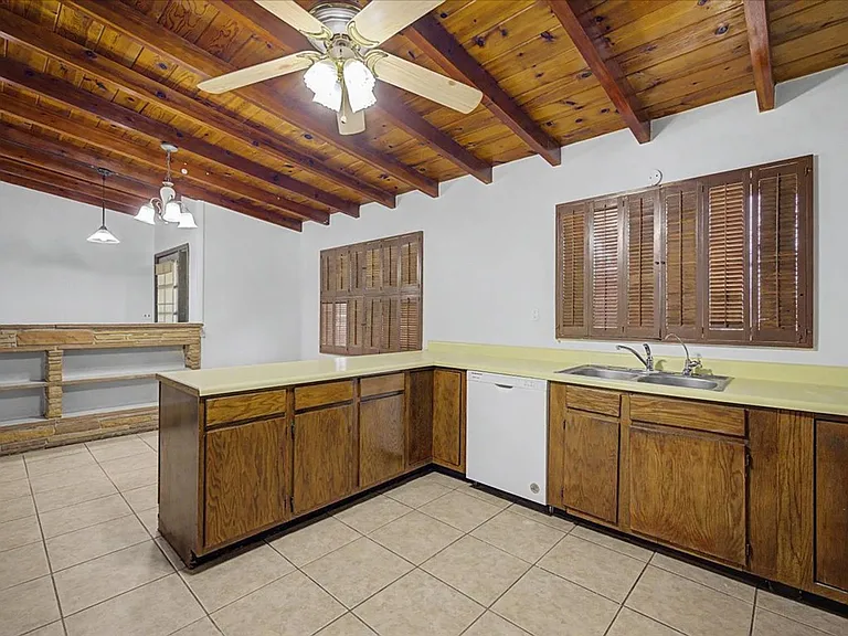 6222 E Eli St — Photo 13