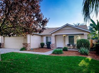 2861 W Brooke Ave, Visalia, CA 93291