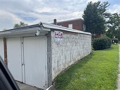 1st image of 2515 Woodlawn St #16282387