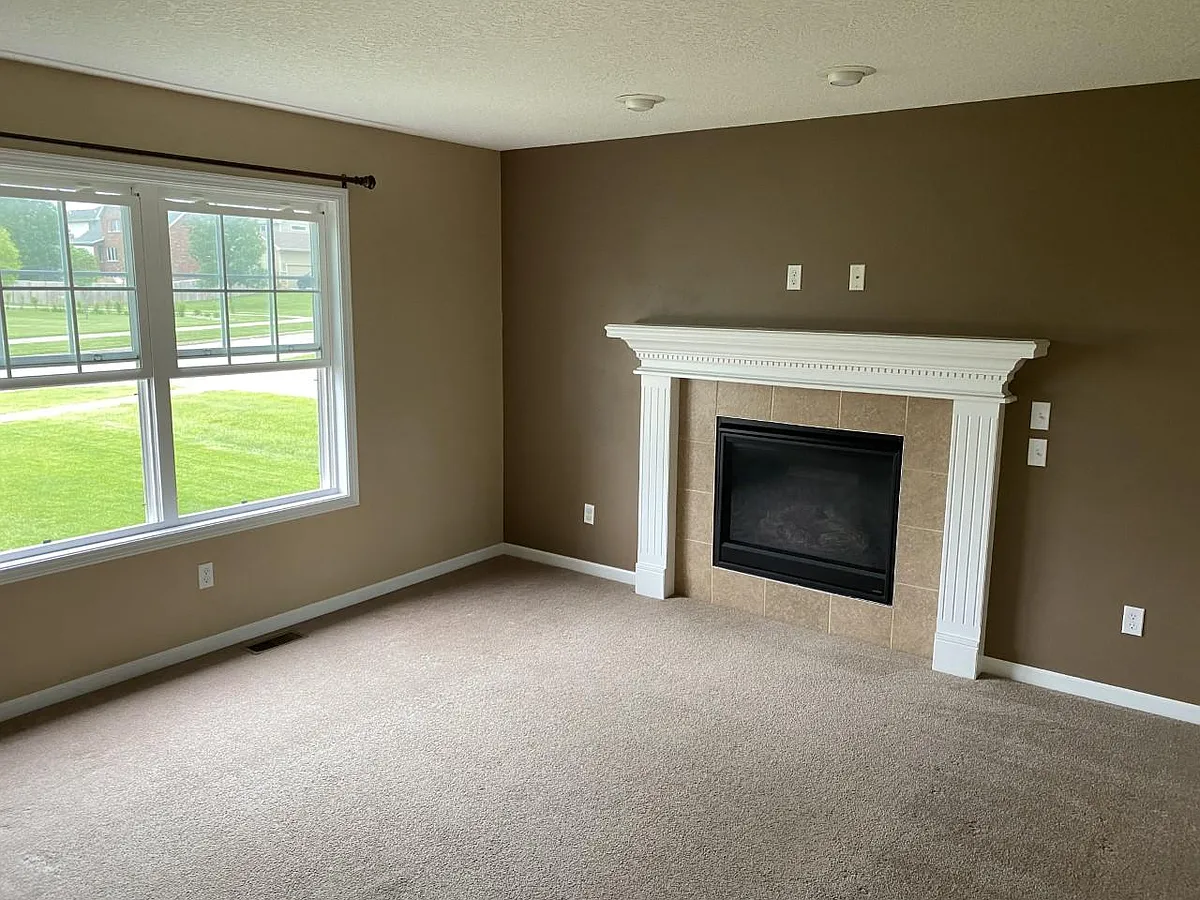 Living room - 5826 NW 106th St