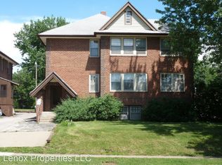 1021 31st St #1, Des Moines, IA 50311