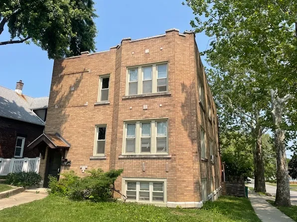 900 Wilcox St, Joliet, IL 60435