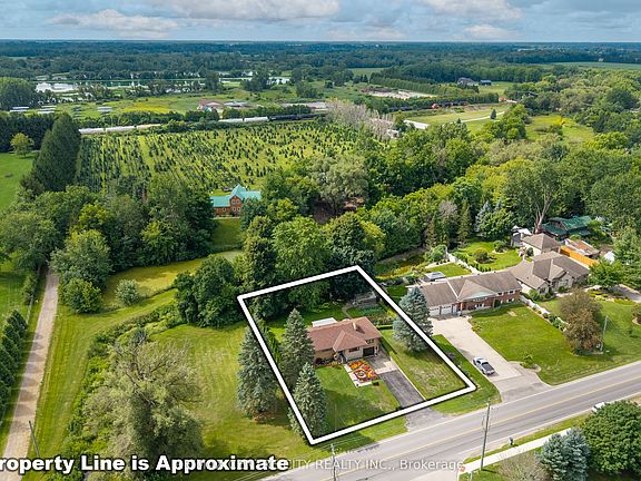 4th image of 3229 Napperton Dr