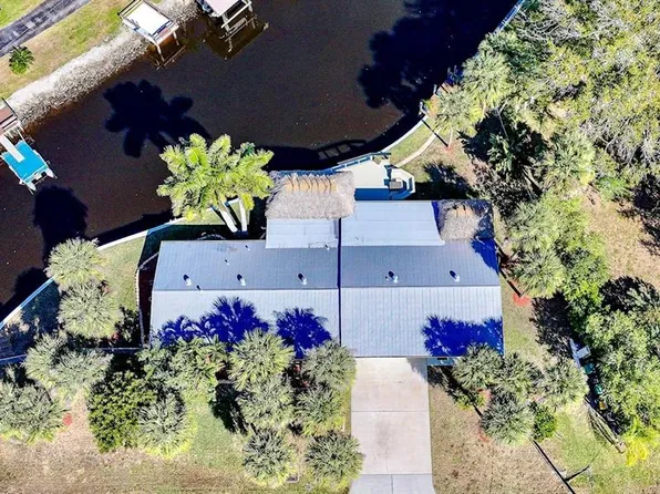 8416 Riverside Dr, Punta Gorda, FL 33982