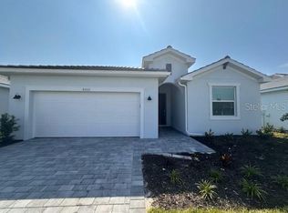 8202 Shore Lake Dr, Englewood, FL 34224