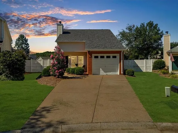 820 Camelon Ct, Milton, GA 30004