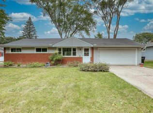 5734 W Range Ave, Brown Deer, WI 53223