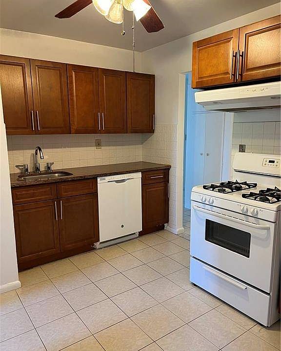 1st image of 5 Sadore Ln APT 3G