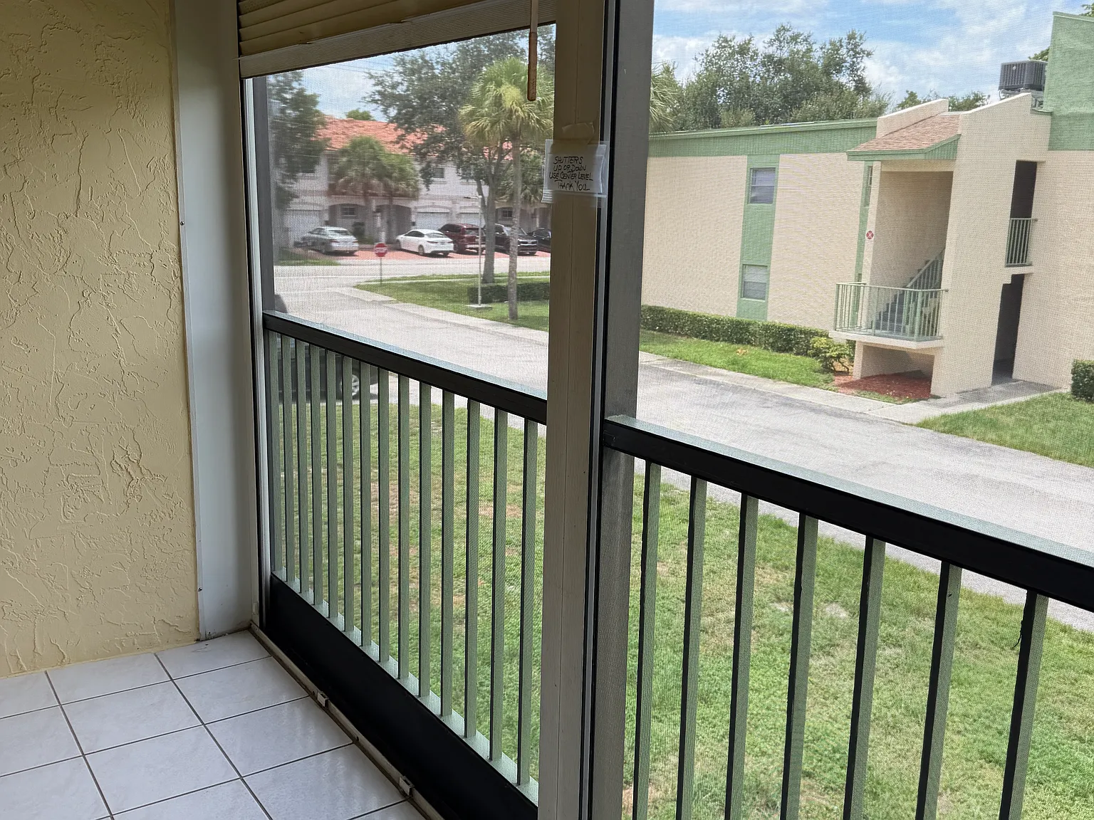2 bed, 1070 sqft, $2,500 — Photo 3