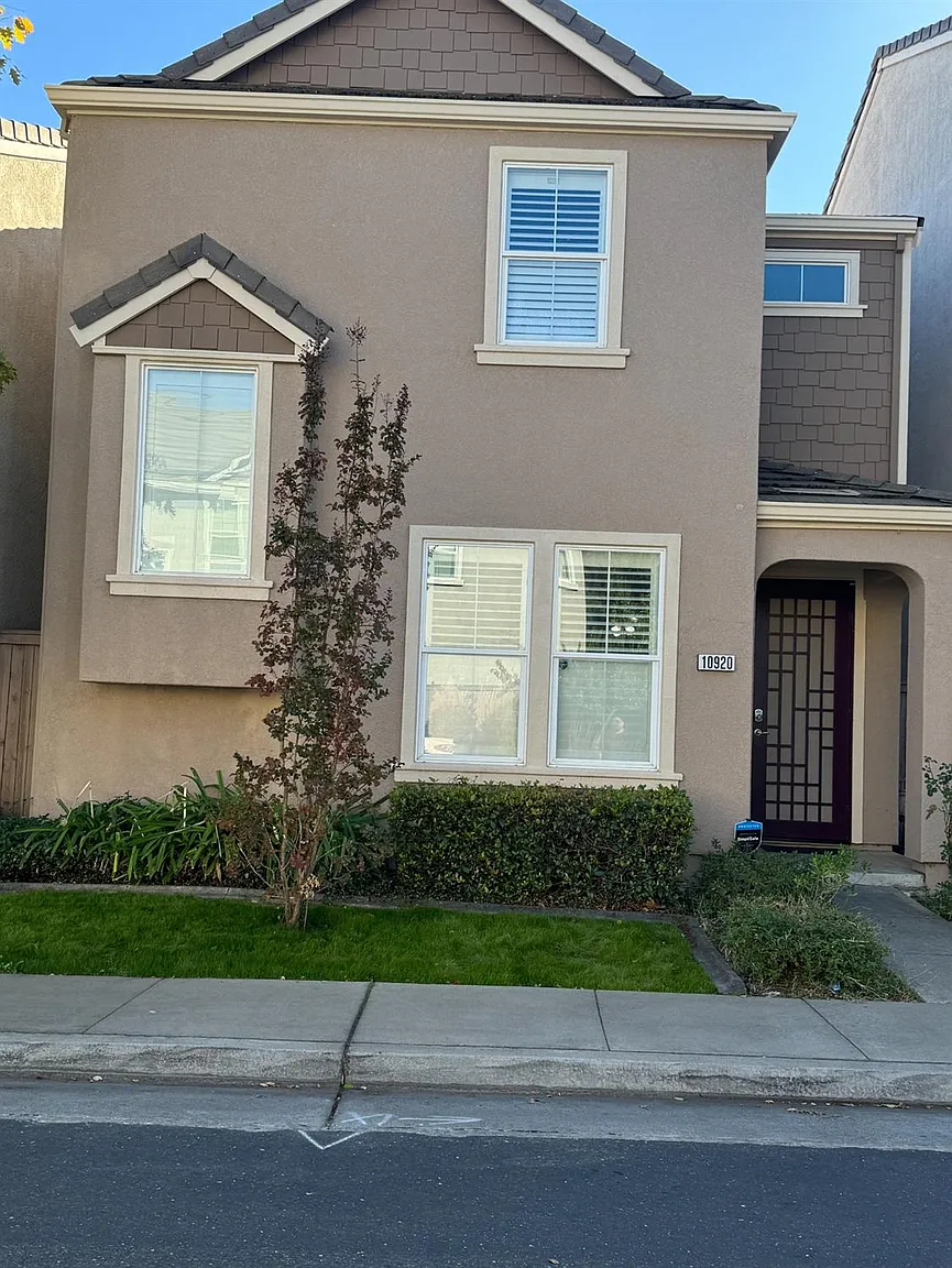 10920 Stourport Way photo 1