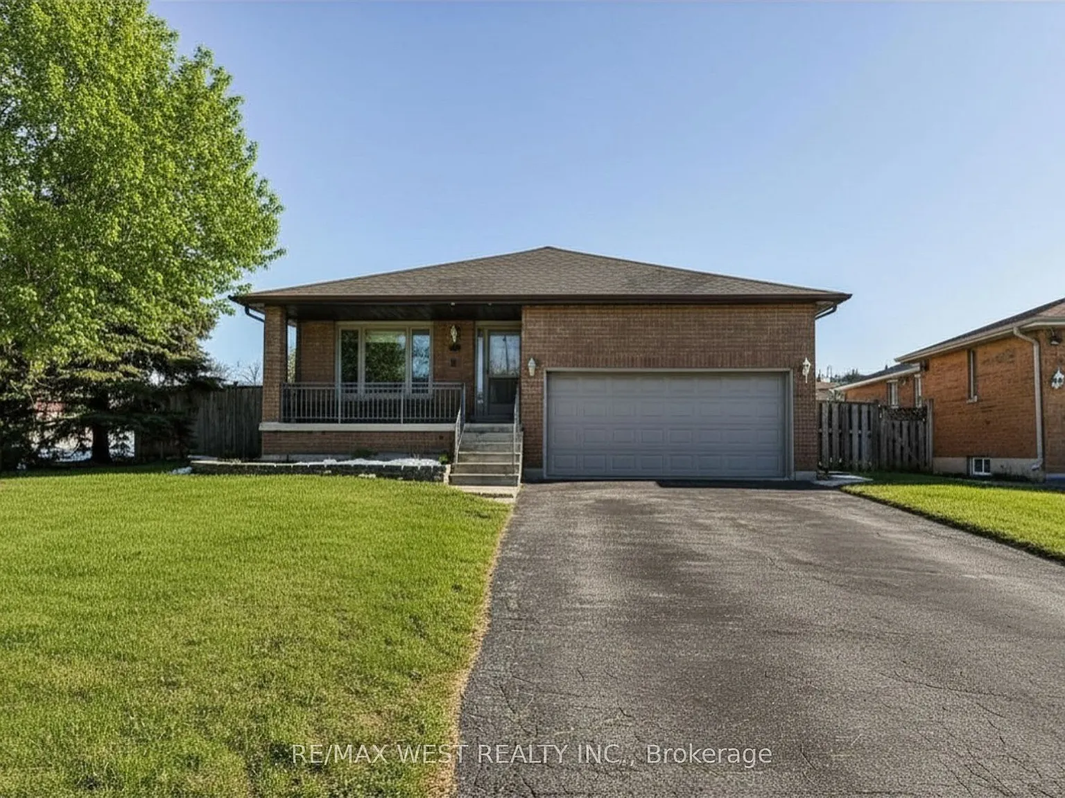 3 bed, $3,850 — Photo 1