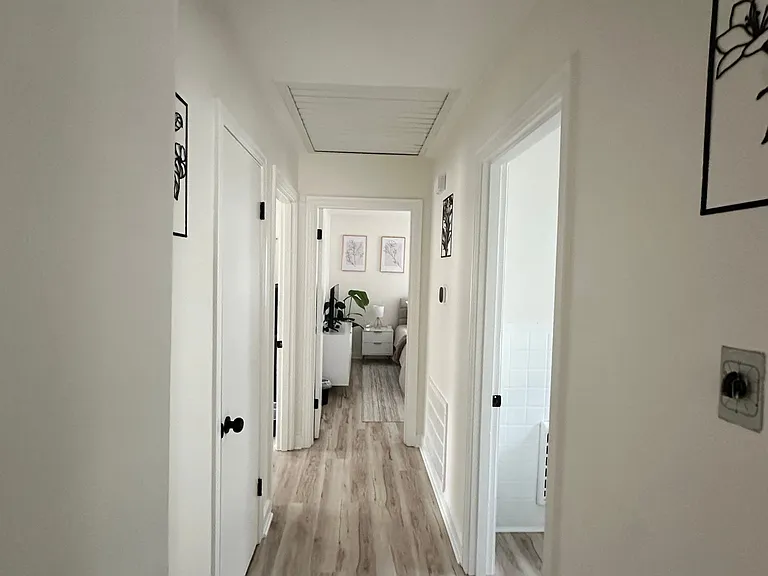 220 N Monroe St #MAIN — Photo 18