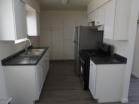 4th image of 1841 Golden State Ave #236CE8585