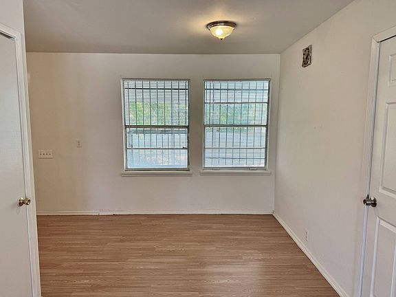 5th image of 1512 Parkdale Dr