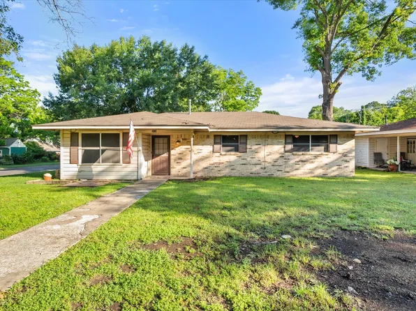 2418 W Collin St, Corsicana, TX 75110