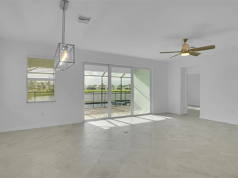 19100 Moscato Ct — Photo 6