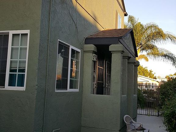 2nd image of 4048 38th St
