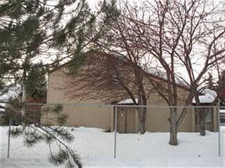 2nd image of 2030 Briarwood Dr #B7